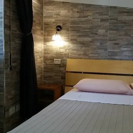 Il Giardino Di Giulia 2 ホテル 3*