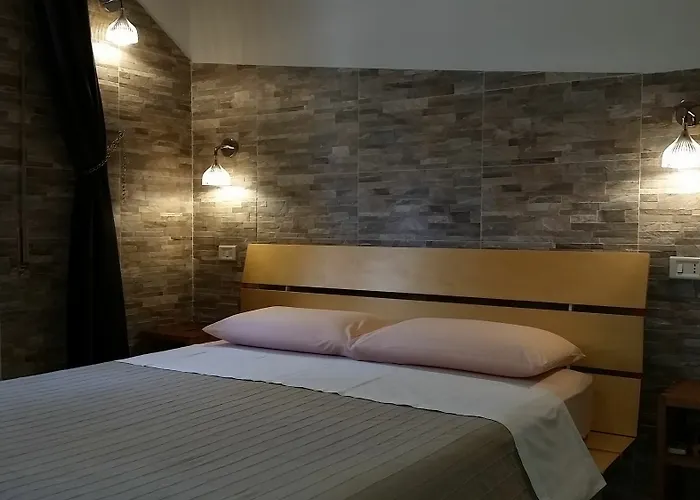 Hotel Il Giardino Di Giulia 2 3*